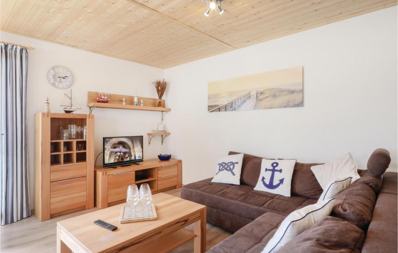 Amazing home in Altefhr-Rgen with 2 Bedrooms&WiFi Altefähr Buitenkant foto